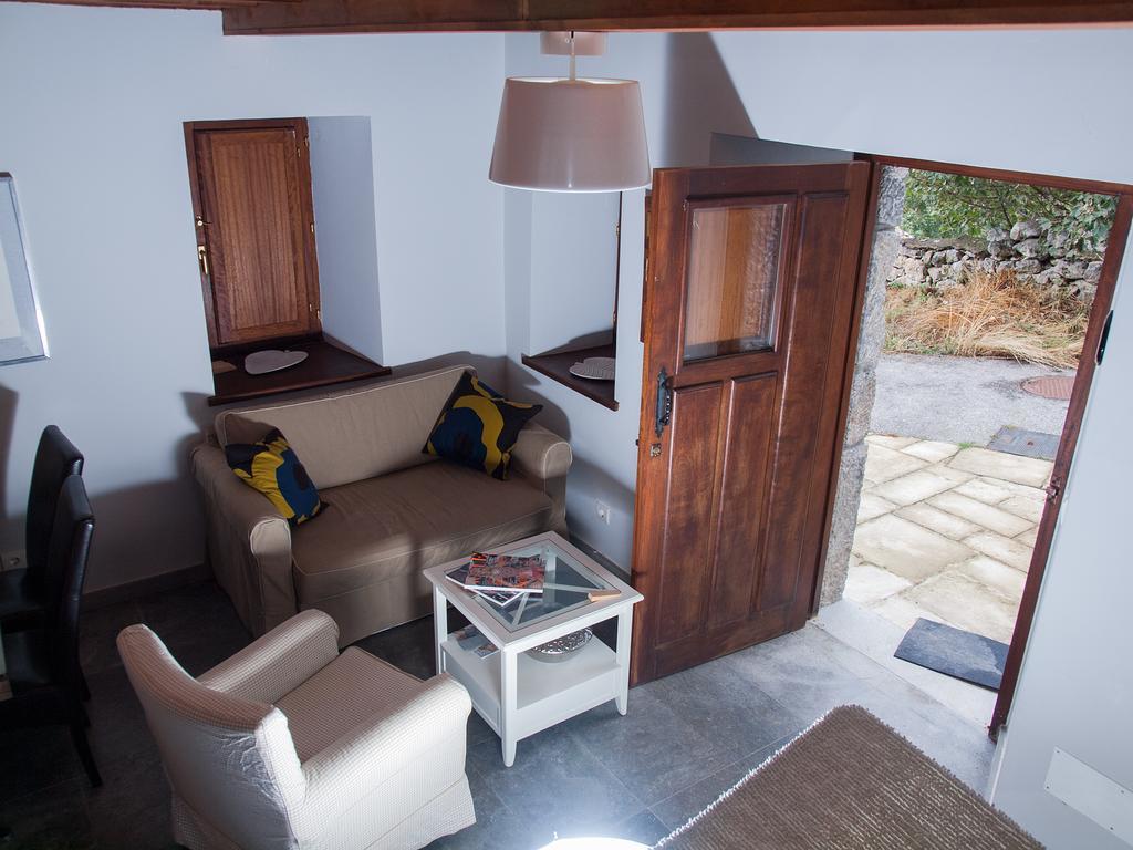 Casa Rural La Cabana Del Valleyu Sotres Exterior photo